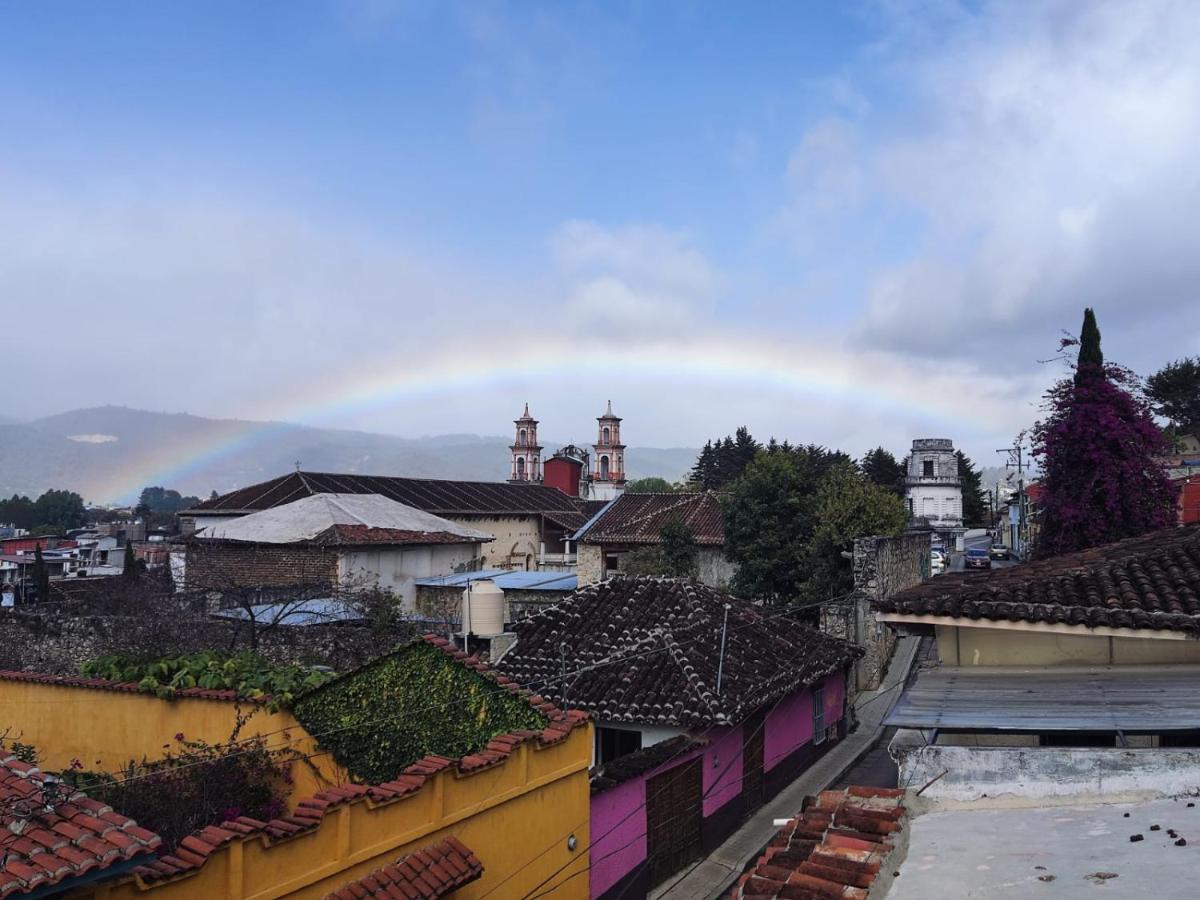 Casa Satoshi Hostel San Cristobal de las Casas Ngoại thất bức ảnh